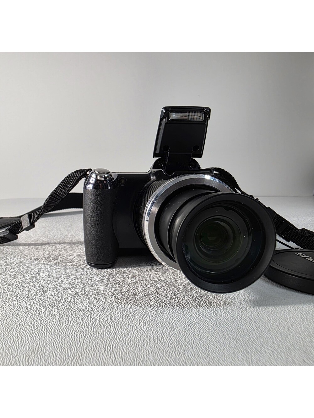 OLYMPUS SP-810UZ 14.0MP 36x Digital Camera (TESTED) SD Card & Battery No Charger